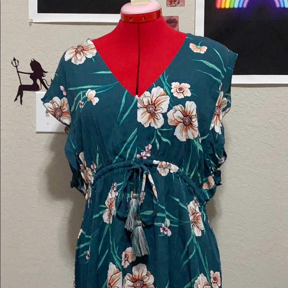 green flower dress